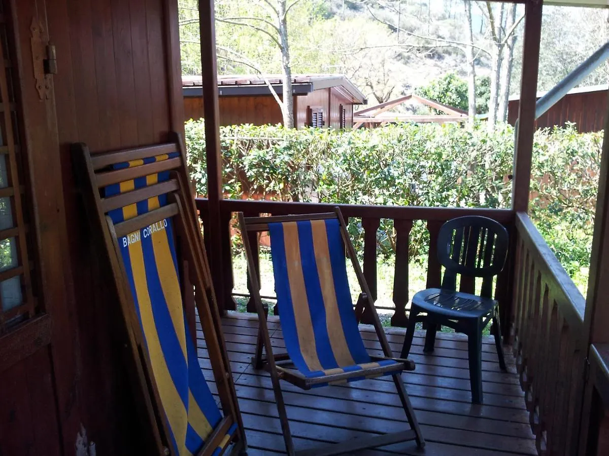 Villaggio Camping Valdeiva 데이바마리나 0*,