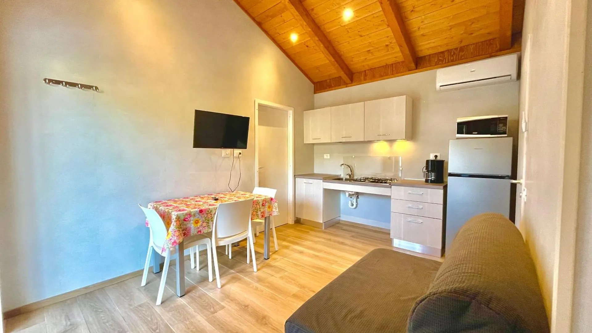 Villaggio Camping Valdeiva 데이바마리나 0*,  이탈리아